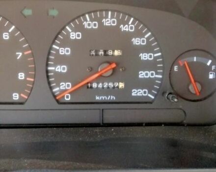 Червоний Хендай Лантра, об'ємом двигуна 1 л та пробігом 198 тис. км за 700 $, фото 18 на Automoto.ua