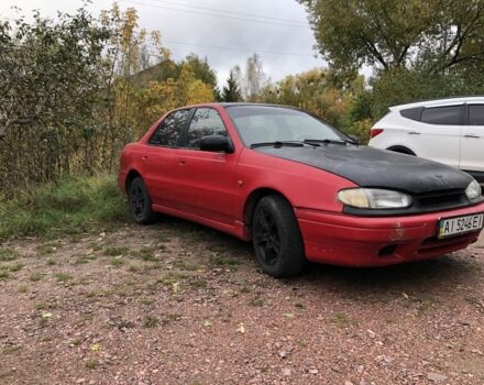 Хендай Лантра 1994 в Коростене на Automoto.ua Красный Хендай Лантра, объемом двигателя 1.5 л и пробегом 3 тыс. км за 1100 $, фото 1 на Automoto.ua