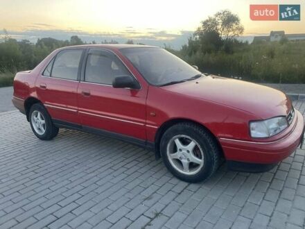 Хендай Лантра 1992 в Тернополе на Automoto.ua Красный Хендай Лантра, объемом двигателя 1.6 л и пробегом 334 тыс. км за 2000 $, фото 1 на Automoto.ua
