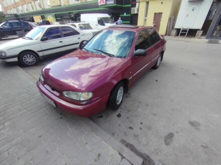 Хендай Лантра 1994 у Могилев-Подольском на Automoto.ua Червоний Хендай Лантра, об'ємом двигуна 5 л та пробігом 340 тис. км за 1250 $, фото 1 на Automoto.ua