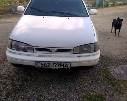 Хендай Лантра, объемом двигателя 1.5 л и пробегом 300 тыс. км за 1100 $, фото 1 на Automoto.ua