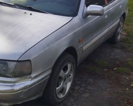 Серый Хендай Лантра, объемом двигателя 1.6 л и пробегом 350 тыс. км за 800 $, фото 3 на Automoto.ua