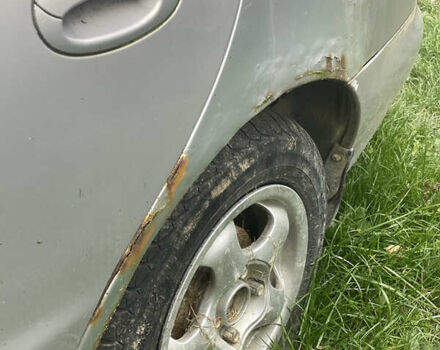 Сірий Хендай Лантра, об'ємом двигуна 1.8 л та пробігом 319 тис. км за 1000 $, фото 9 на Automoto.ua