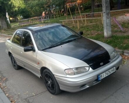 Серый Хендай Лантра, объемом двигателя 1.6 л и пробегом 260 тыс. км за 1300 $, фото 1 на Automoto.ua