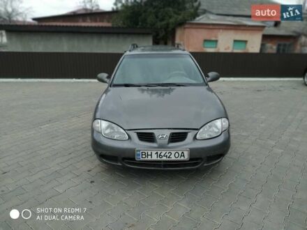 Хендай Лантра 1999 у Измаиле на Automoto.ua Сірий Хендай Лантра, об'ємом двигуна 1.8 л та пробігом 430 тис. км за 2100 $, фото 1 на Automoto.ua