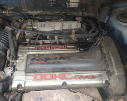 Хендай Лантра 1993 в Чернигове на Automoto.ua Синий Хендай Лантра, объемом двигателя 1.8 л и пробегом 100 тыс. км за 360 $, фото 3 на Automoto.ua