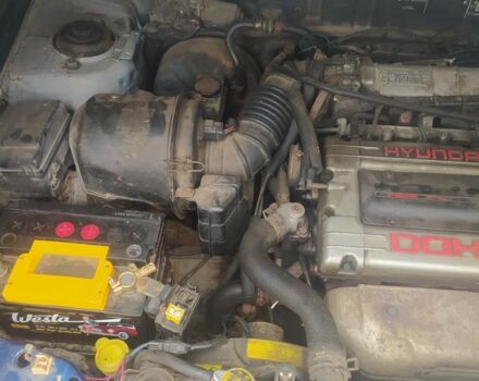 Хендай Лантра 1993 в Чернигове на Automoto.ua Синий Хендай Лантра, объемом двигателя 1.8 л и пробегом 100 тыс. км за 360 $, фото 2 на Automoto.ua