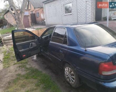 Синій Хендай Лантра, об'ємом двигуна 1.6 л та пробігом 374 тис. км за 1000 $, фото 1 на Automoto.ua