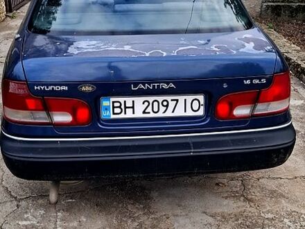 Хендай Лантра 1994 в Овидиополе на Automoto.ua Синий Хендай Лантра, объемом двигателя 1.6 л и пробегом 232 тыс. км за 1200 $, фото 1 на Automoto.ua