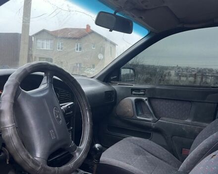 Зеленый Хендай Лантра, объемом двигателя 1.5 л и пробегом 200 тыс. км за 700 $, фото 6 на Automoto.ua