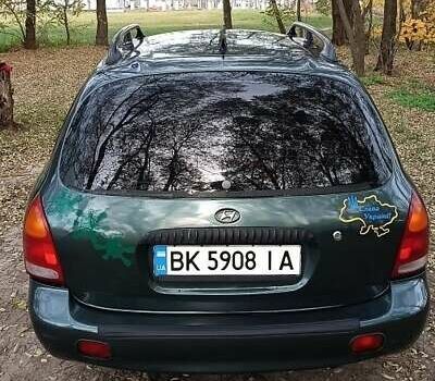 Зелений Хендай Лантра, об'ємом двигуна 1.6 л та пробігом 240 тис. км за 2500 $, фото 2 на Automoto.ua