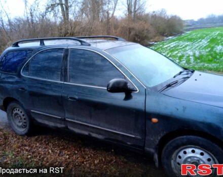 Зелений Хендай Лантра, об'ємом двигуна 15 л та пробігом 422 тис. км за 1250 $, фото 3 на Automoto.ua