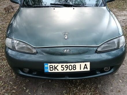 Зеленый Хендай Лантра, объемом двигателя 1.6 л и пробегом 240 тыс. км за 2500 $, фото 1 на Automoto.ua