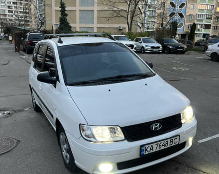 Белый Хендай Матрикс, объемом двигателя 1.8 л и пробегом 140 тыс. км за 4500 $, фото 1 на Automoto.ua