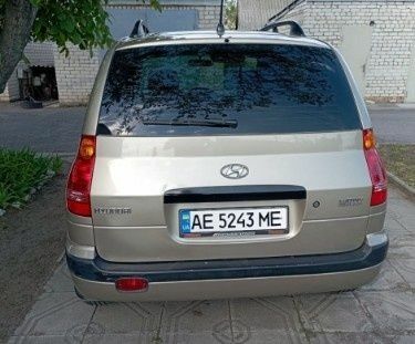 Бежевый Хендай Матрикс, объемом двигателя 1.6 л и пробегом 195 тыс. км за 5500 $, фото 3 на Automoto.ua