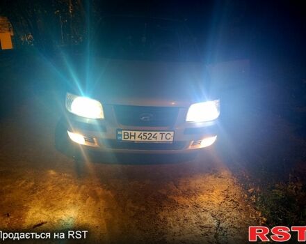 Бежевый Хендай Матрикс, объемом двигателя 1.8 л и пробегом 217 тыс. км за 5300 $, фото 4 на Automoto.ua