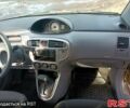 Бежевый Хендай Матрикс, объемом двигателя 1.8 л и пробегом 180 тыс. км за 4700 $, фото 6 на Automoto.ua