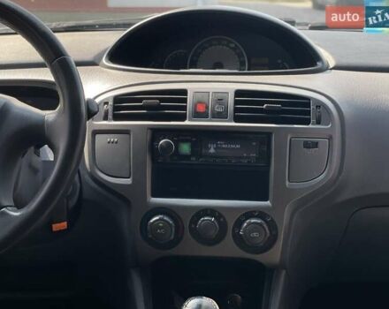 Бежевий Хендай Матрікс, об'ємом двигуна 1.6 л та пробігом 164 тис. км за 4600 $, фото 17 на Automoto.ua