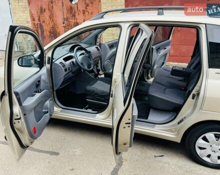 Бежевий Хендай Матрікс, об'ємом двигуна 1.6 л та пробігом 282 тис. км за 3900 $, фото 13 на Automoto.ua