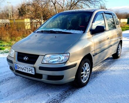 Бежевый Хендай Матрикс, объемом двигателя 1.6 л и пробегом 175 тыс. км за 5500 $, фото 1 на Automoto.ua