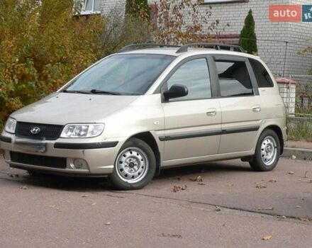 Бежевый Хендай Матрикс, объемом двигателя 1.8 л и пробегом 171 тыс. км за 5500 $, фото 1 на Automoto.ua