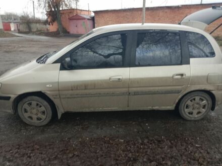 Бежевий Хендай Матрікс, об'ємом двигуна 0 л та пробігом 2 тис. км за 3400 $, фото 1 на Automoto.ua