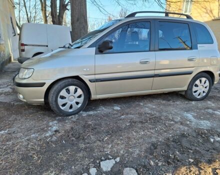 Бежевий Хендай Матрікс, об'ємом двигуна 1.8 л та пробігом 220 тис. км за 4500 $, фото 1 на Automoto.ua