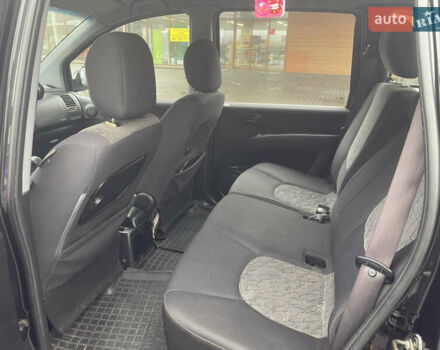 Чорний Хендай Матрікс, об'ємом двигуна 1.8 л та пробігом 334 тис. км за 3400 $, фото 15 на Automoto.ua