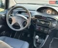 Чорний Хендай Матрікс, об'ємом двигуна 1.6 л та пробігом 240 тис. км за 4999 $, фото 23 на Automoto.ua