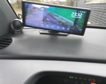 Красный Хендай Матрикс, объемом двигателя 1.8 л и пробегом 174 тыс. км за 4900 $, фото 10 на Automoto.ua