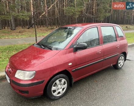 Красный Хендай Матрикс, объемом двигателя 1.6 л и пробегом 500 тыс. км за 4600 $, фото 3 на Automoto.ua