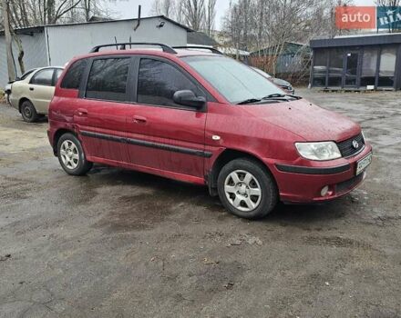 Красный Хендай Матрикс, объемом двигателя 1.8 л и пробегом 200 тыс. км за 2499 $, фото 4 на Automoto.ua