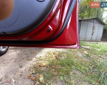 Хендай Матрікс 2006 у Києві на Automoto.ua Червоний Хендай Матрікс, об'ємом двигуна 1.6 л та пробігом 240 тис. км за 4000 $, фото 4 на Automoto.ua