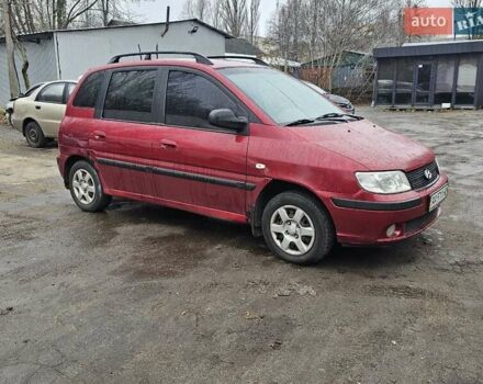 Червоний Хендай Матрікс, об'ємом двигуна 1.8 л та пробігом 200 тис. км за 2300 $, фото 8 на Automoto.ua