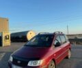 Красный Хендай Матрикс, объемом двигателя 1.6 л и пробегом 254 тыс. км за 4200 $, фото 1 на Automoto.ua