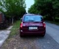 Красный Хендай Матрикс, объемом двигателя 1.6 л и пробегом 250 тыс. км за 3300 $, фото 4 на Automoto.ua