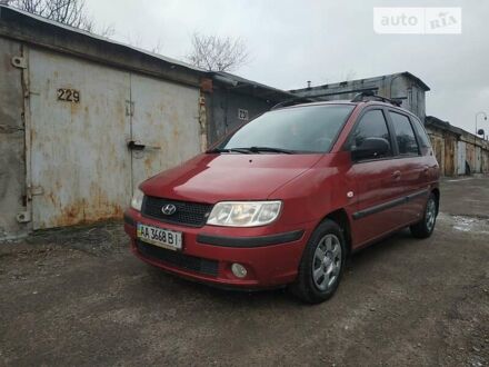 Хендай Матрикс 2006 в Киеве на Automoto.ua Красный Хендай Матрикс, объемом двигателя 1.6 л и пробегом 288 тыс. км за 3800 $, фото 1 на Automoto.ua
