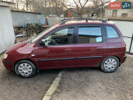 Хендай Матрикс 2007 в Липовце на Automoto.ua Красный Хендай Матрикс, объемом двигателя 1.6 л и пробегом 384 тыс. км за 3600 $, фото 1 на Automoto.ua