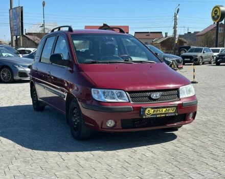 Красный Хендай Матрикс, объемом двигателя 1.6 л и пробегом 188 тыс. км за 4300 $, фото 1 на Automoto.ua