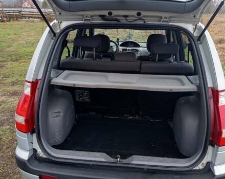 Хендай Матрикс, объемом двигателя 1.8 л и пробегом 269 тыс. км за 4800 $, фото 2 на Automoto.ua