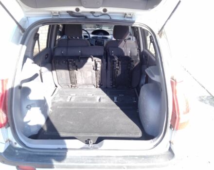 Серый Хендай Матрикс, объемом двигателя 1.6 л и пробегом 237 тыс. км за 2800 $, фото 19 на Automoto.ua