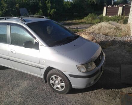 Серый Хендай Матрикс, объемом двигателя 1.6 л и пробегом 237 тыс. км за 2800 $, фото 5 на Automoto.ua