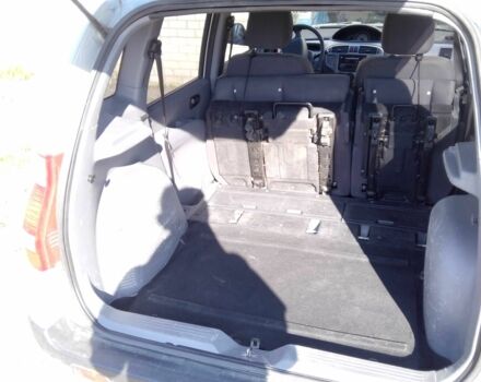 Серый Хендай Матрикс, объемом двигателя 1.6 л и пробегом 237 тыс. км за 2800 $, фото 20 на Automoto.ua