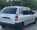 Серый Хендай Матрикс, объемом двигателя 1.6 л и пробегом 131 тыс. км за 3800 $, фото 2 на Automoto.ua