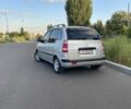 Серый Хендай Матрикс, объемом двигателя 1.6 л и пробегом 127 тыс. км за 4800 $, фото 3 на Automoto.ua