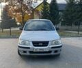 Сірий Хендай Матрікс, об'ємом двигуна 1.6 л та пробігом 150 тис. км за 2499 $, фото 3 на Automoto.ua