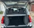 Серый Хендай Матрикс, объемом двигателя 1.6 л и пробегом 120 тыс. км за 3444 $, фото 9 на Automoto.ua
