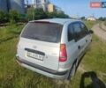 Сірий Хендай Матрікс, об'ємом двигуна 1.8 л та пробігом 290 тис. км за 2599 $, фото 1 на Automoto.ua