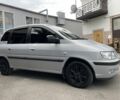 Серый Хендай Матрикс, объемом двигателя 1.8 л и пробегом 187 тыс. км за 4444 $, фото 1 на Automoto.ua