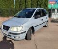 Серый Хендай Матрикс, объемом двигателя 1.6 л и пробегом 281 тыс. км за 2800 $, фото 1 на Automoto.ua